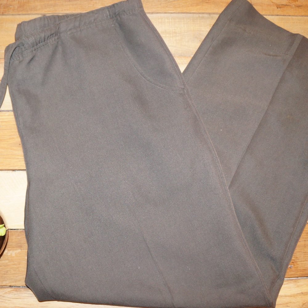 Northwest Outfitters dark green trouser style pant